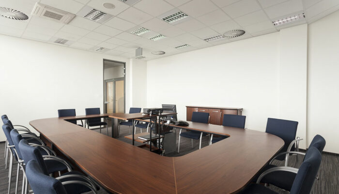 Avoid these 4 mistakes when buying office furniture