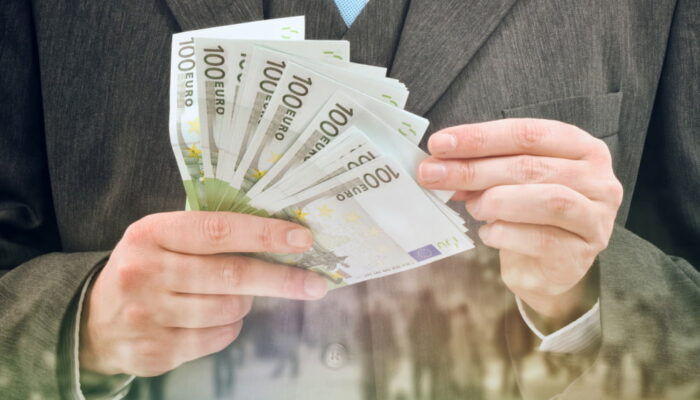 3 simple ways to get emergency cash loans